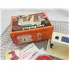 Image 4 : VINTAGE MATTEL SEW PERFECT KIDS SEWING MACHINE TOY