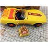 Image 2 : VINTAGE BARBIE SUPER VETTE REMOTE CONTROL CAR WITH BOX (UNTESTED)