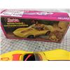 Image 5 : VINTAGE BARBIE SUPER VETTE REMOTE CONTROL CAR WITH BOX (UNTESTED)