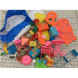 LOT OF VINTAGE BARBIE ACCESSORIES * POOL, CAMPING, PATIO AND MORE *