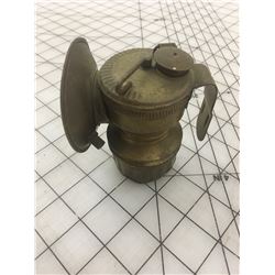 ANTIQUE BRASS “GUYS DROPPER” MINERS LANTERN