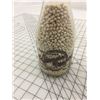 Image 3 : SASKATCHEWAN CO-OPERATIVE CREAMERY ONE QUART ADVERTISING MILK BOTTLE
