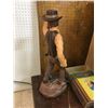 Image 5 : 24” WESTERN FIGURINE
