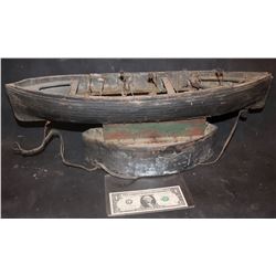 MINIATURE ANTIQUE MOBY DICK 1930 10 OAR HERO WHALING BOAT WITH OARING MECHANISM INTACT