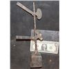 Image 2 : ZZ-CLEARANCE MINIATURE ANTIQUE TRAIN CROSSING 1