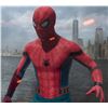 Image 2 : SPIDER-MAN FAR FROM HOME COMPLETE SET OF GLOVES