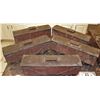 Image 5 : ZZ- ANTIQUE FILMING MINIATURE COMPLETE TRAIN METAL MADE TO LOOK LIKE WOOD