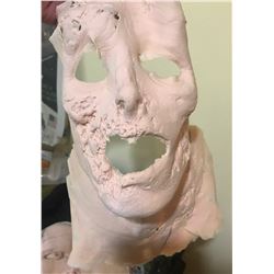 THE WALKING DEAD ZOMBIE CORPSE UN USED APPLIANCE 2
