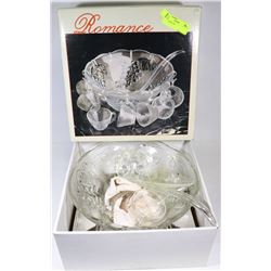 PUNCH BOWL SET