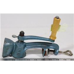 ANTIQUE MINI GRINDER