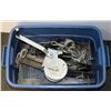 Image 1 : BOX OF TRUCK HITCH PARTS & WINCH