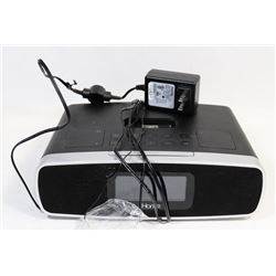 I HOME DUAL ALARM CLOCK RADIO/IPHONE DOCK