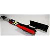 Image 1 : 3PK EXTENDABLE SNOWBRUSHES