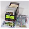 Image 1 : BOX OF ASSORTED BASEBALL AND FOOTBALL CARDS