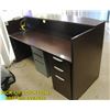 Image 1 : FRONT COUNTER OFFICE DESK WITH 2 FILE CABINETS