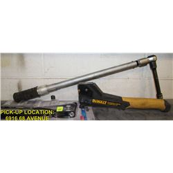 TOOL LOT: INCL. TORQUE WRENCH, HAND RIVETER