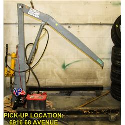 CYCLE LOGIC PERFORMANCE HYDRAULIC HOIST