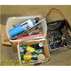 MISC LOT: INCLUDES CHAINS, SPRAY PAINTS & MORE