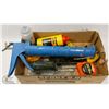 Image 1 : FLAT OF MISC TOOLS, PRY BAR TAPE MEASURE, TROWEL