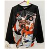 Image 1 : PHILADELPHIA FLYERS HOCKEY JERSEY CCM SIZE L/XL.