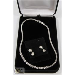 SWAROVSKI CRYSTAL NECKLACE & EARRING SET