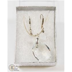 SWAROVSKI CRYSTAL NECKLACE AND EARRING SET