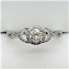 Image 2 : 34) 14K WHITE GOLD DIAMOND & SIDE DIAMOND RING