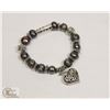 Image 1 : #81-FRESH WATER PEARL WITH HEART SHAPE BRACELET