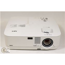 NEC 2600 LUMENS DIGITAL PROJECTOR