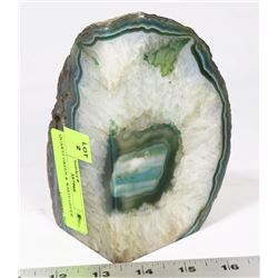 QUARTZ GREEN & WHITE GEODE