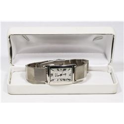 BOY LONDON WATCH -WORKING