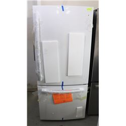 GE WHITE FRIDGE WITH BOTTOM FREEZER.