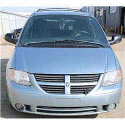 2005 DODGE GRAND CARAVAN SXT