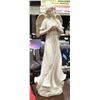 Image 1 : LARGE RESIN GARDEN STATUE - ANGEL