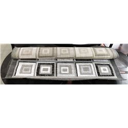 5 X 7 AREA RUG