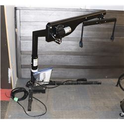 HARMAR AL215 WHEEL CHAIR LIFT FOR VEHICLE