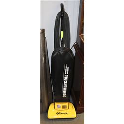 TORNADO COMMERICAL HEAVY DUTY VACUUM