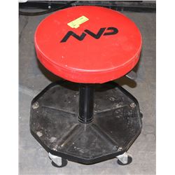 MVP SHOP STOOL