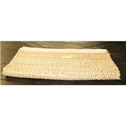 KITCHEN RUG NATURAL 27.5 X 47 L