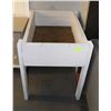 Image 1 : RAISED PLANTER 3' X 2' X 32"