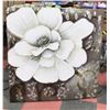 Image 1 : LARGE CANVAS ORIGINAL FLORAL OIL PAINTING BY