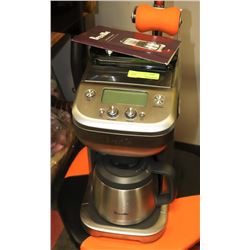 BREVILLE DELUXE COFFEE MACHINE WITH THERMAL POT