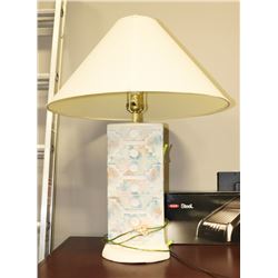 VINTAGE CERAMIC LAMP