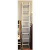 Image 1 : FEATHERLITE 16 FT ALUMINUM EXTENSION LADDER