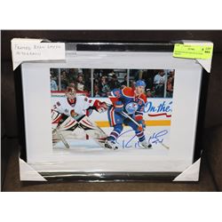 FRAMED RYAN SMYTH AUTOGRAPH PHOTO.