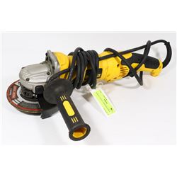 DEWALT ANGLE GRINDER D28065