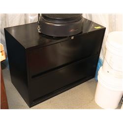 2 DRAWER LATERAL FILING CABINET.