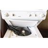 Image 2 : KENMORE STACKING WASHER/DRYER COMBO