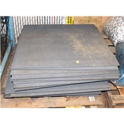 PALLET OF GARAGE MAT