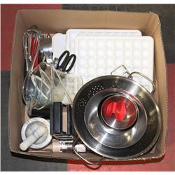 BOX W/KITCHENWARE INCL. S.S. MIXING
